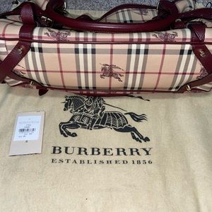 Burberry Kentonville MD handbag